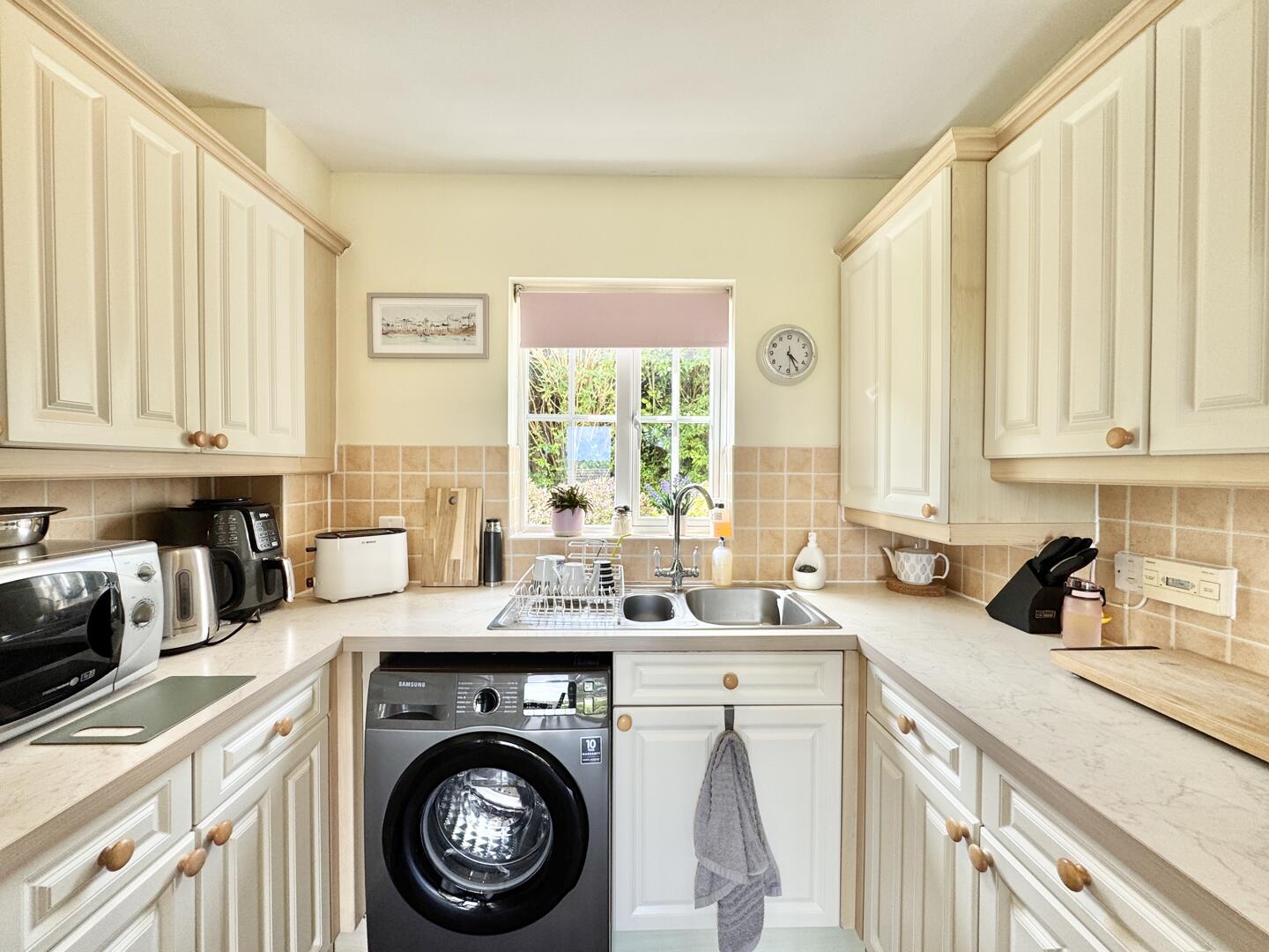 Chyvelah Vale, Gloweth, Truro